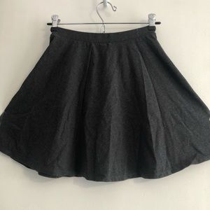 High waist grey skirt